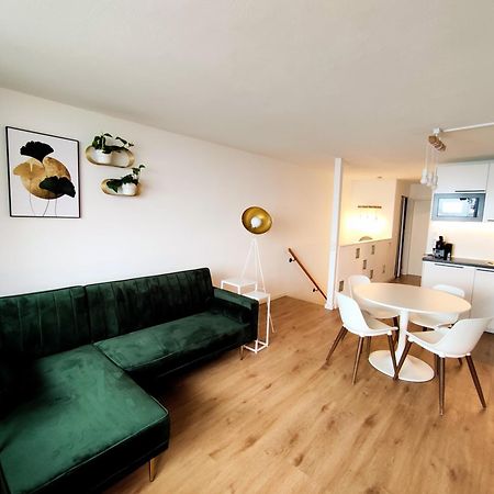 2-Zimmer Wohnung, Pools, Sauna Und Balkon سانكت انجلمار المظهر الخارجي الصورة